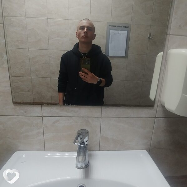 Даня, 20, Джанкое — анкета №2325492