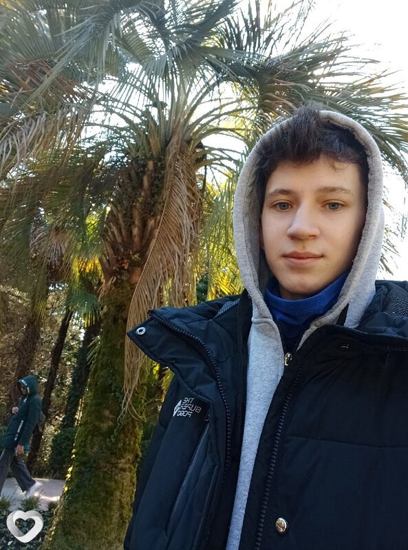 Артём, 21, Санкт-Петербурге — анкета №2325422