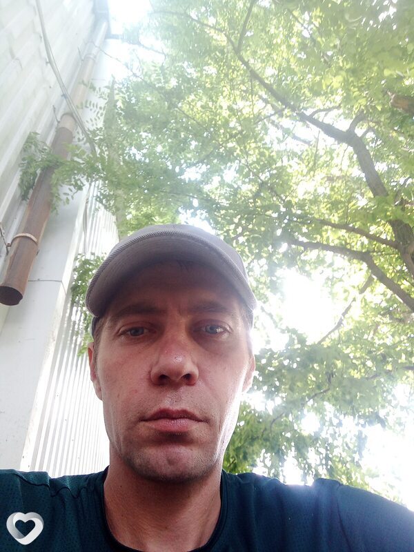Виктор, 36, Волгограде — анкета №2325432