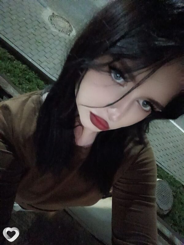 Ilariaa, 20, Глубоком — анкета №2325798