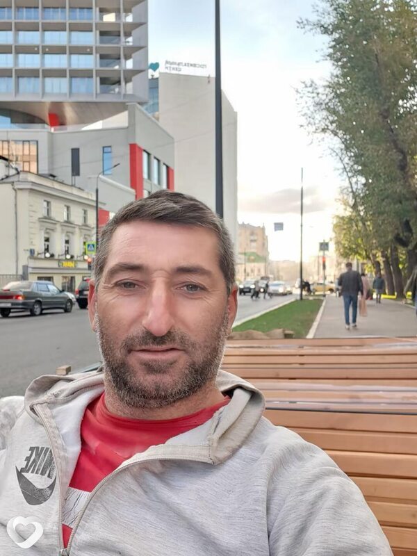 Арутюн, Москва