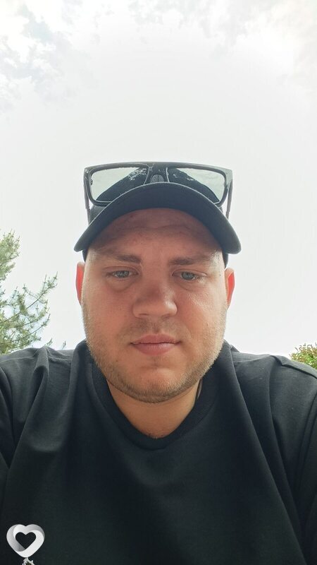 Илья, 29, Екатеринбурге — анкета №2326292