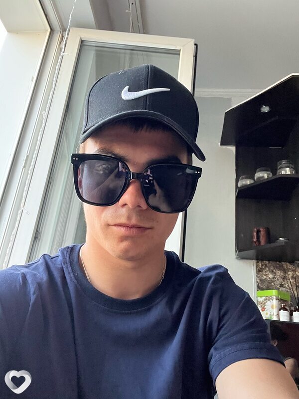 Андрей, 23, Кемерове — анкета №2326733