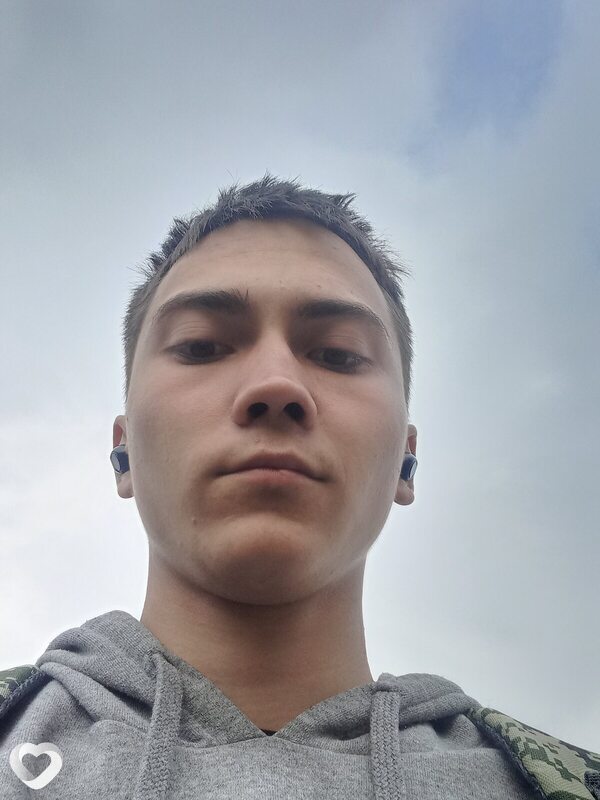 Захар, 21, Слуцке — анкета №2327022