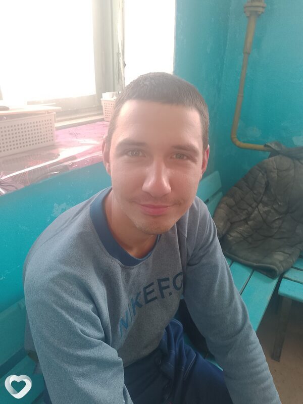 Максим, 23, Смоленске — анкета №2327390