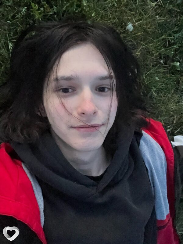 Артём, 19, Елабуге — анкета №2327496
