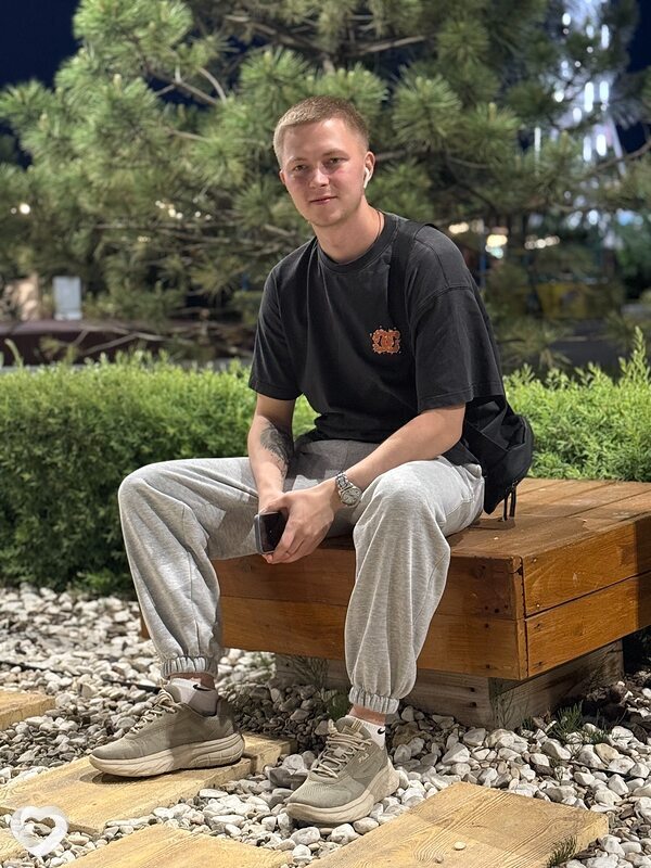 Никита, 23, Ульяновске — анкета №2327654