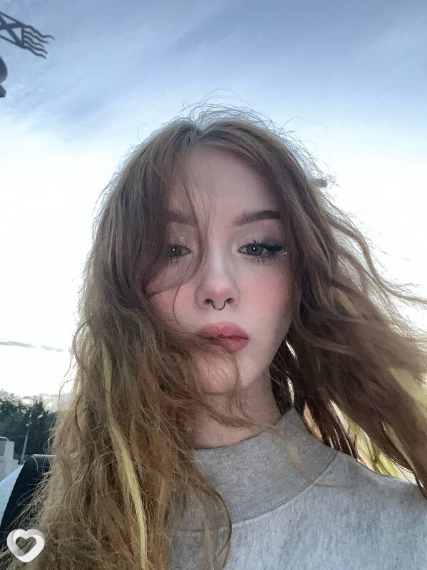 Арина, 23, Калининграде — анкета №2327890