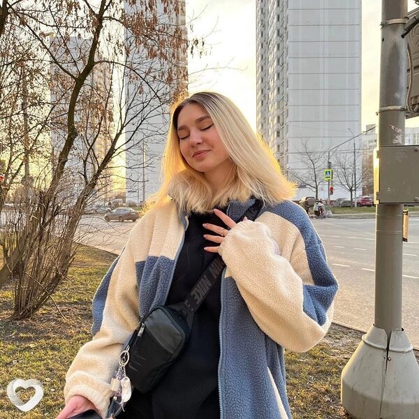 Алина, 23, Москве — анкета №2327788