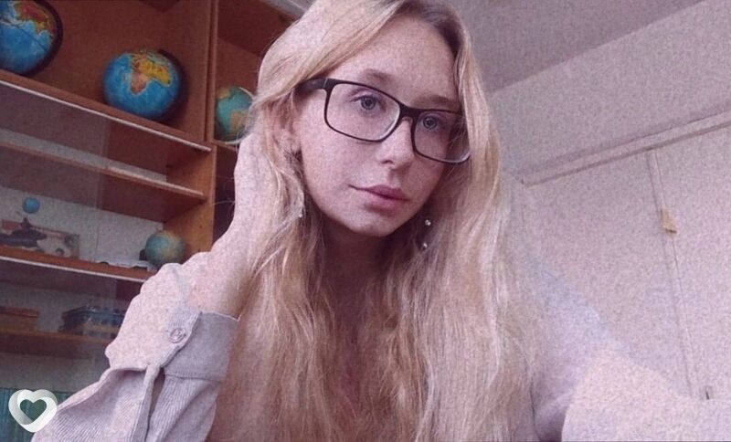 Карина, 19, Смоленске — анкета №2328153