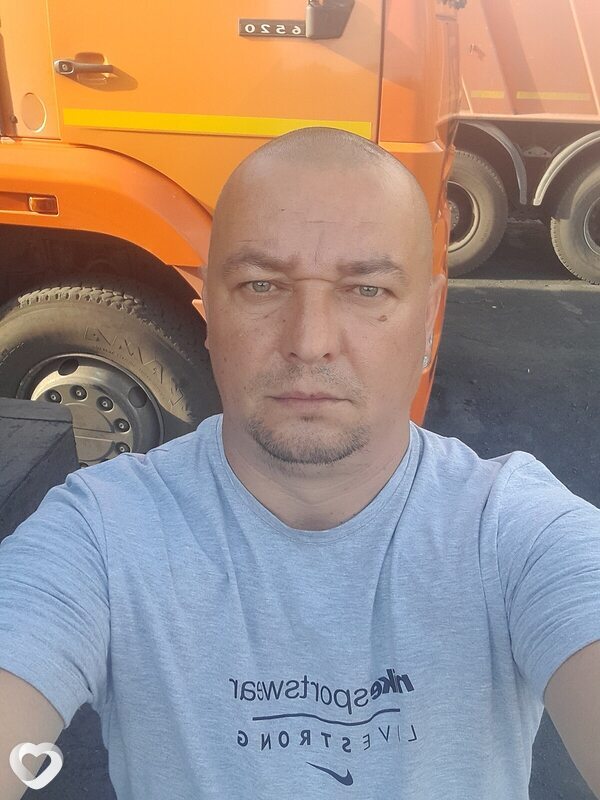 Виктор, 43, Красном Луче — анкета №2328203