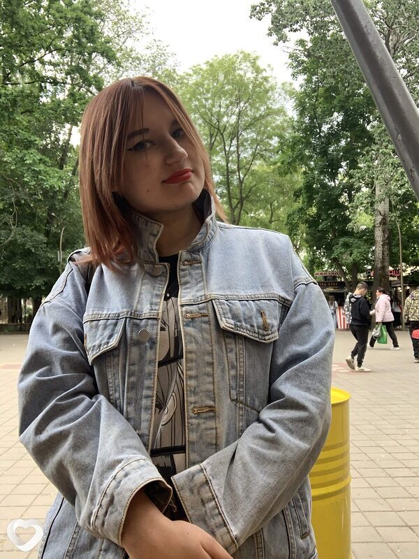 Таня, 19, Мелитополе — анкета №2328270