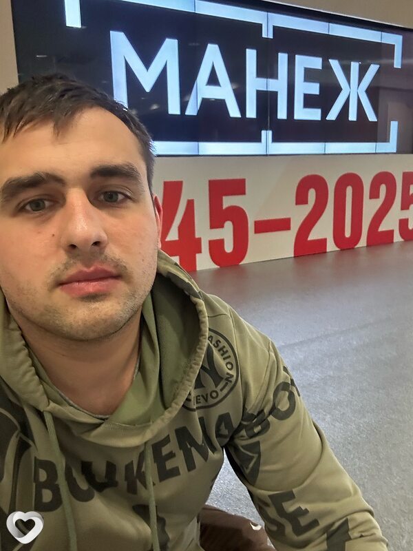 Кирилл, 24, Москве — анкета №2328976