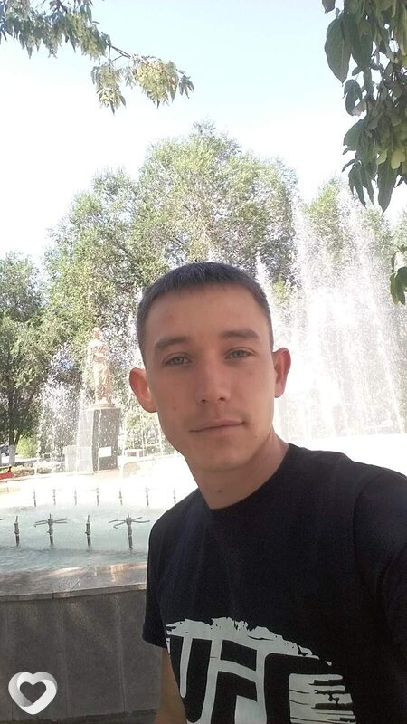 Юрий, 31, Междуреченске — анкета №2329064