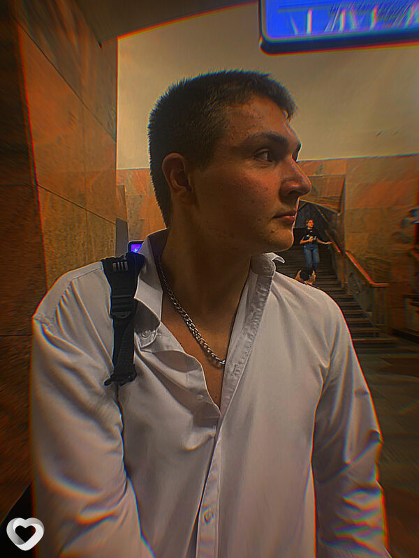 Егор, 19, Москве — анкета №2329218