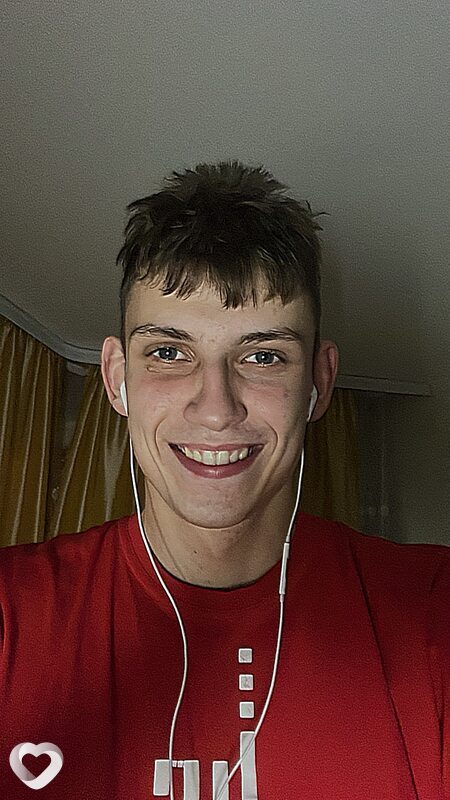 Влад, 21, Минске — анкета №2329788