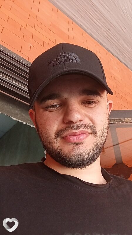 Марат, 28, Адлер — анкета №2329803