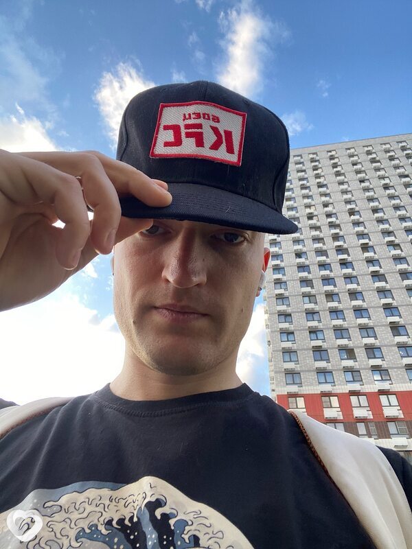 Паша, 31, Москве — анкета №2329506
