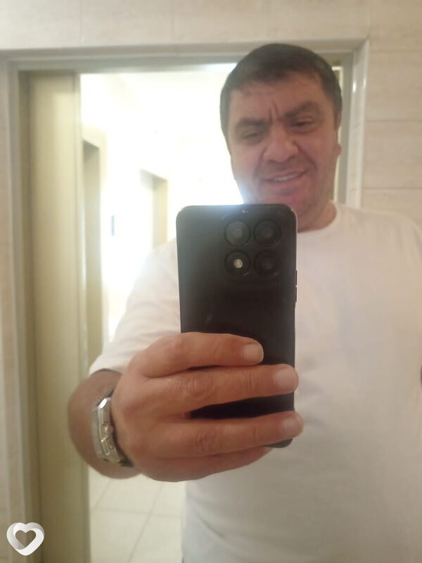 Артем, 43, Москве — анкета №2329562