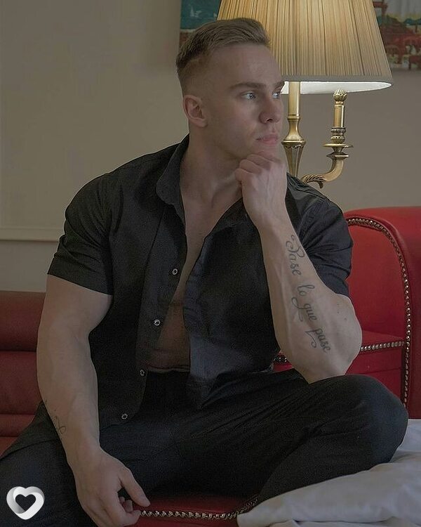 Александр, 28, Новосибирске — анкета №2329656