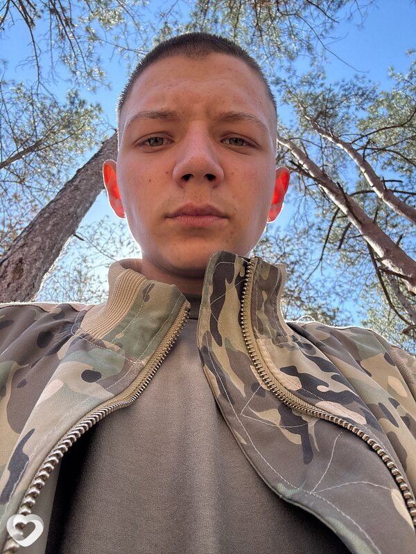 Кирилл, 25, Симферополе — анкета №2329831