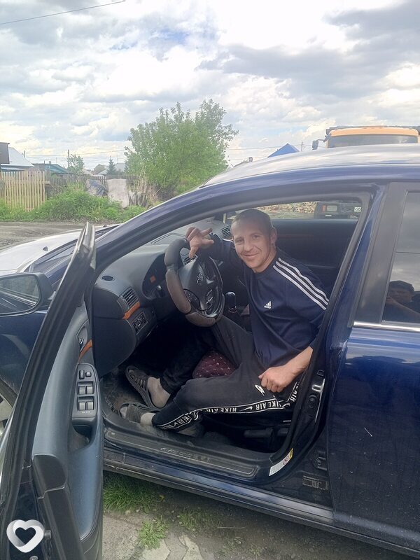 Женёк, 32, Белове — анкета №2329890