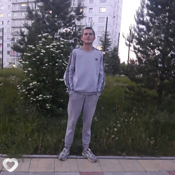Иван, 27, Новосибирске — анкета №2330600