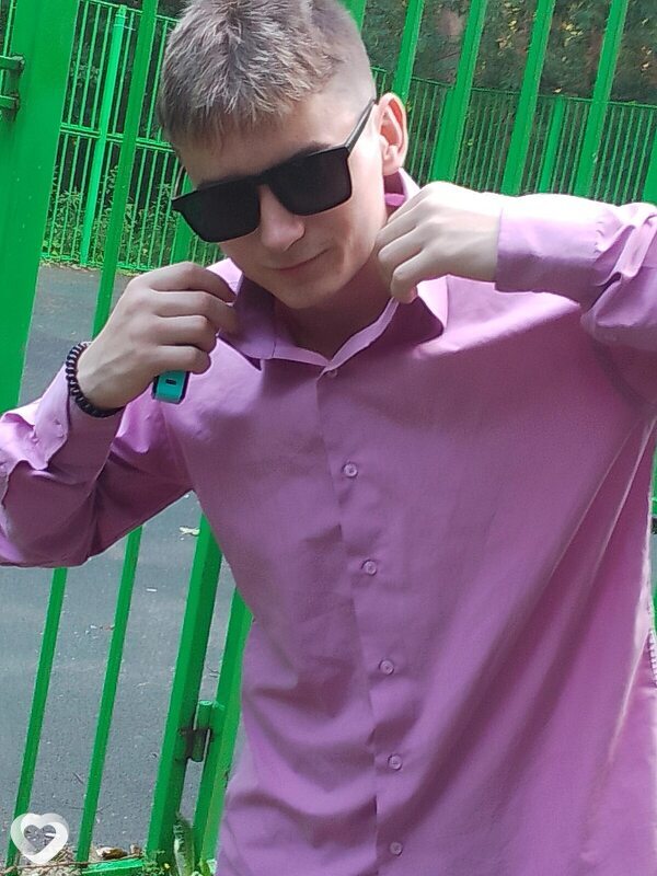 Андрей, 22, Волжском — анкета №2330886