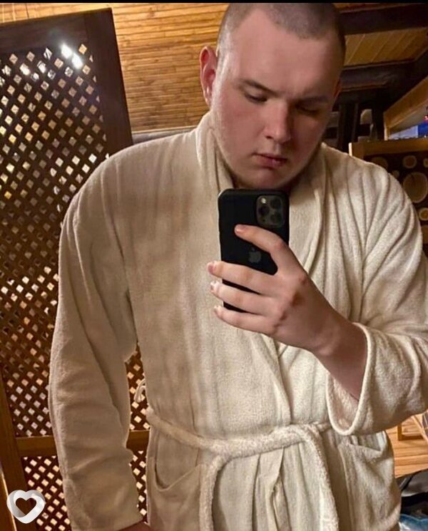 Дима, 26, Харькове — анкета №2330896