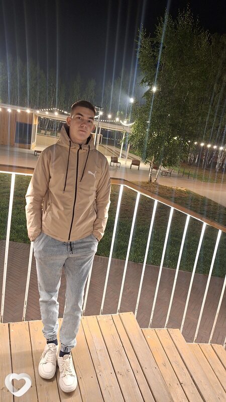 Алексей, 25, Москве — анкета №2331415