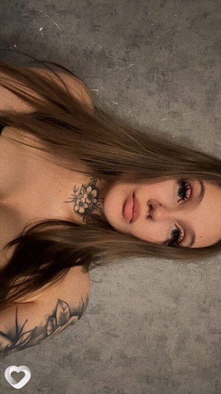 Аня, 26, Екатеринбурге — анкета №2331257