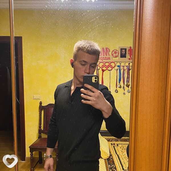 Иван, 21, Санкт-Петербурге — анкета №2331617