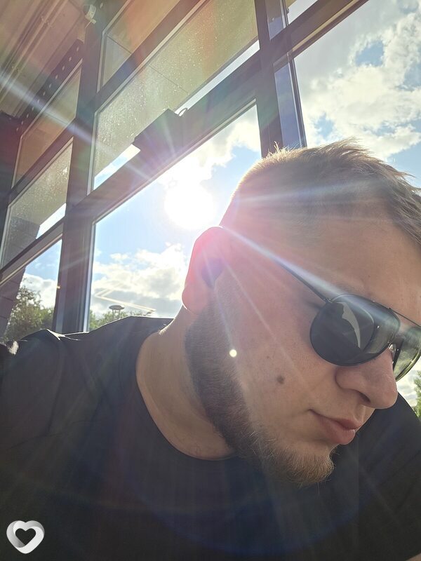 Денис, 23, Волгограде — анкета №2331641