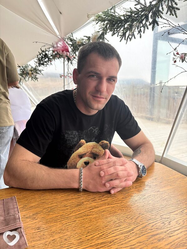 Денис, 30, Донецке — анкета №2332063