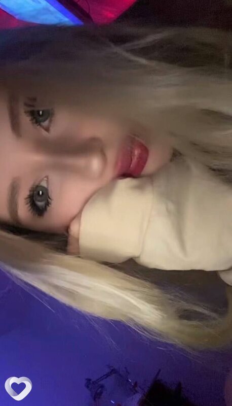 Ника, 19, Новоалтайске — анкета №2332272