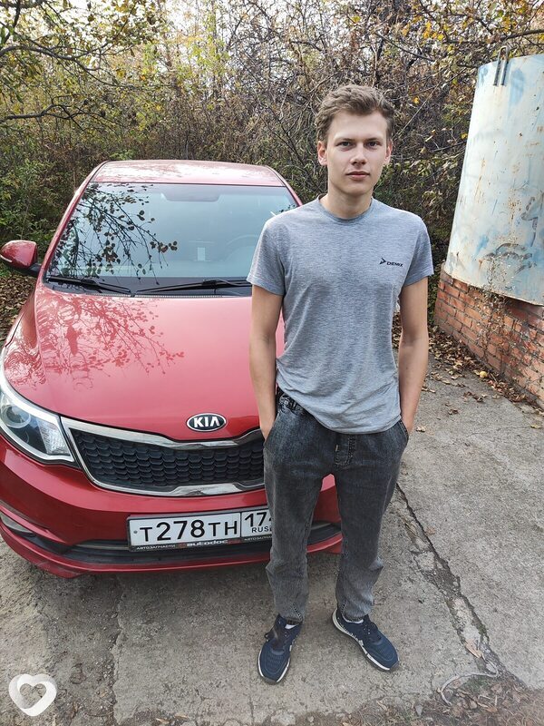 Валерий, 24, Магнитогорске — анкета №2332430