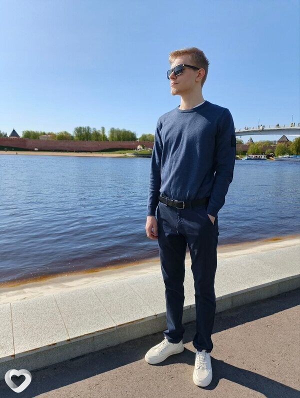 Лев, 21, Великом Новгороде — анкета №2332553