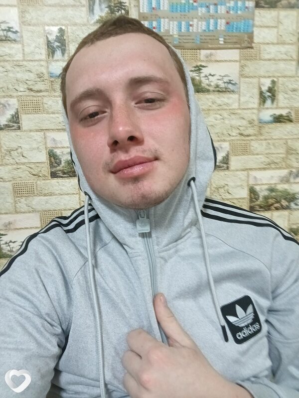 Александр, 26, Москве — анкета №2332650