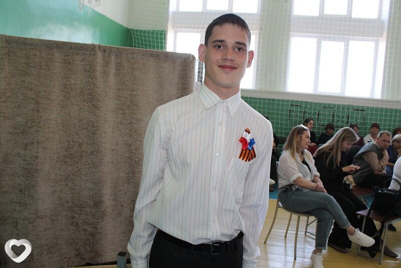 Саня, 20, Ульяновске — анкета №2332832