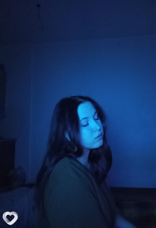 Оля, 19, Екатеринбурге — анкета №2333103