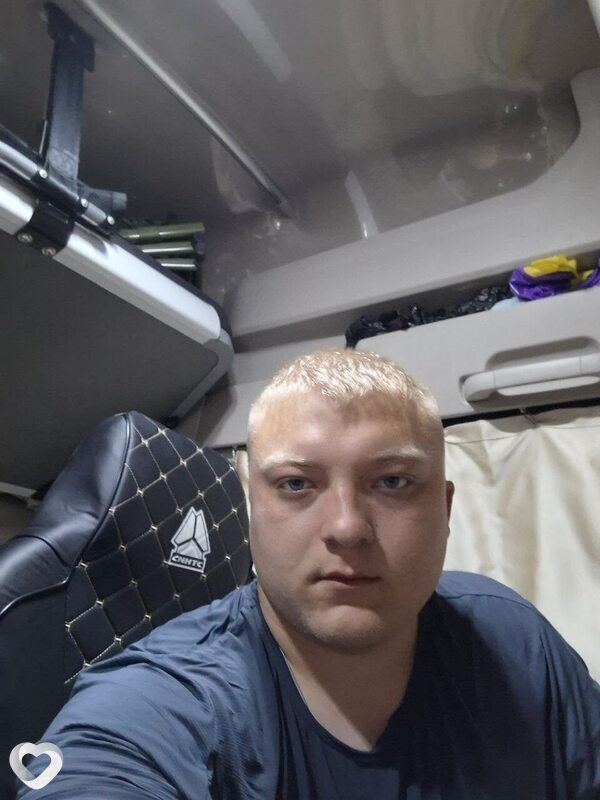Никита, 24, Уссурийске — анкета №2333406