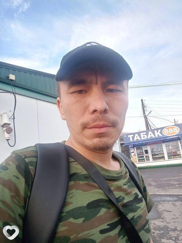 Нодирбек, 33, Братске — анкета №2333391
