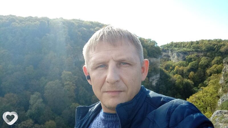 Олег, 42, Крымске — анкета №2333700
