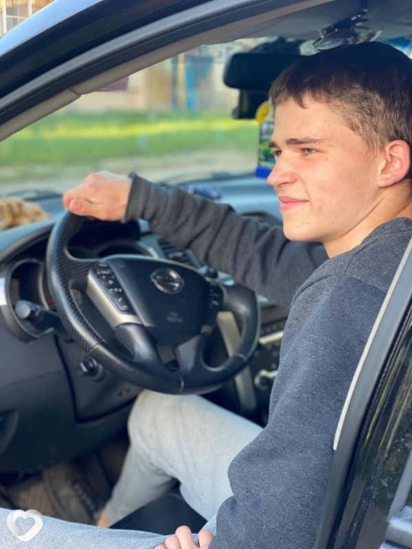 Сергей, 19, Могилев — анкета №2334010