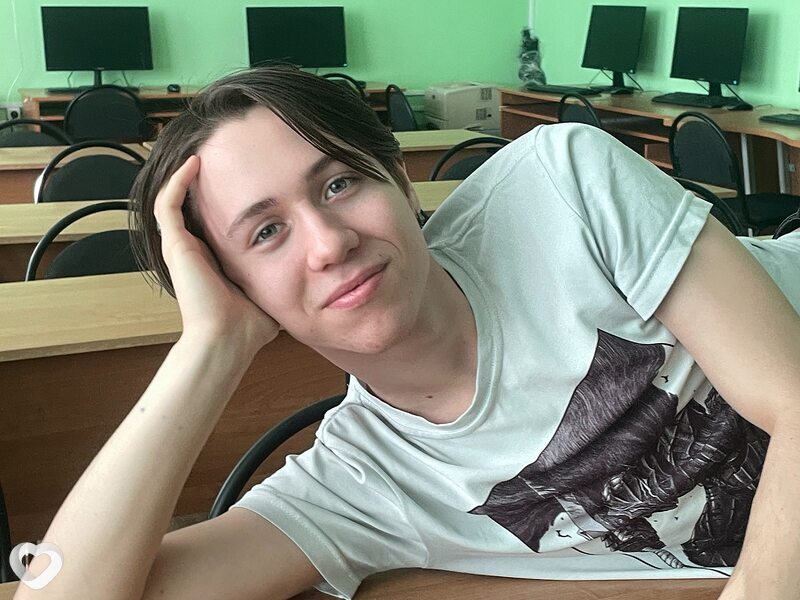 Саша, 19, Нижнем Новгороде — анкета №2334726