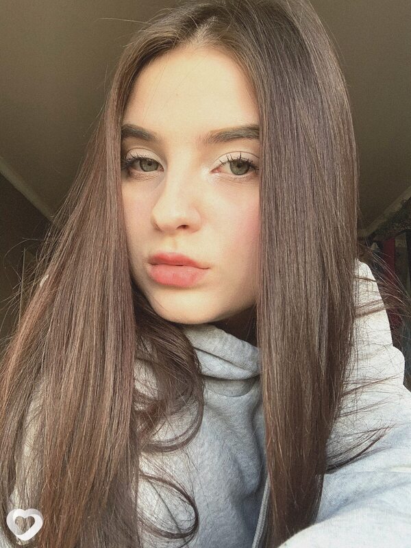 Марина, 21, Искитиме — анкета №2334736