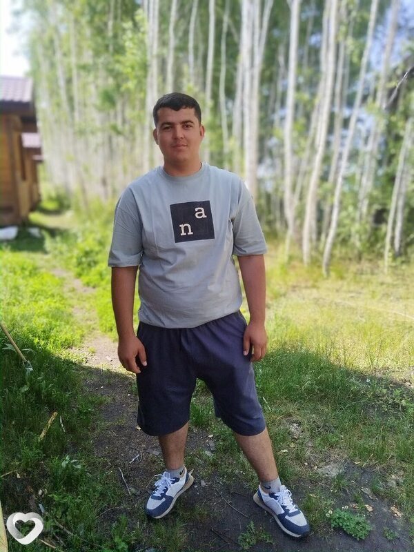 Назим, 20, Челябинске — анкета №2335278