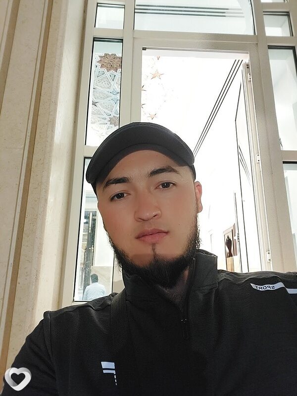 Улугбек, 32, Москве — анкета №2335228