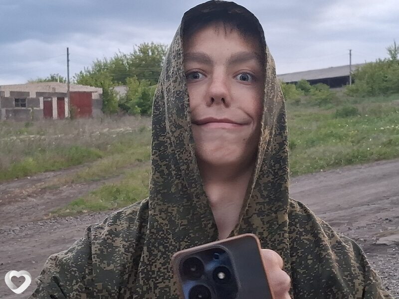 Александр, 22, Москве — анкета №2335965