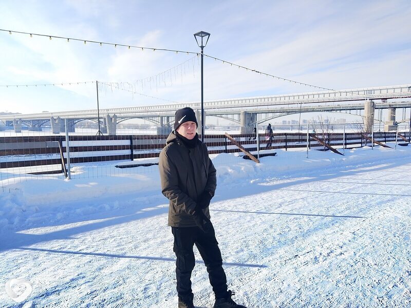 Дмитрий, 37, Барнауле — анкета №2335743